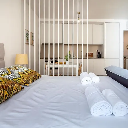 Carpe Diem By Sweet Aveiro